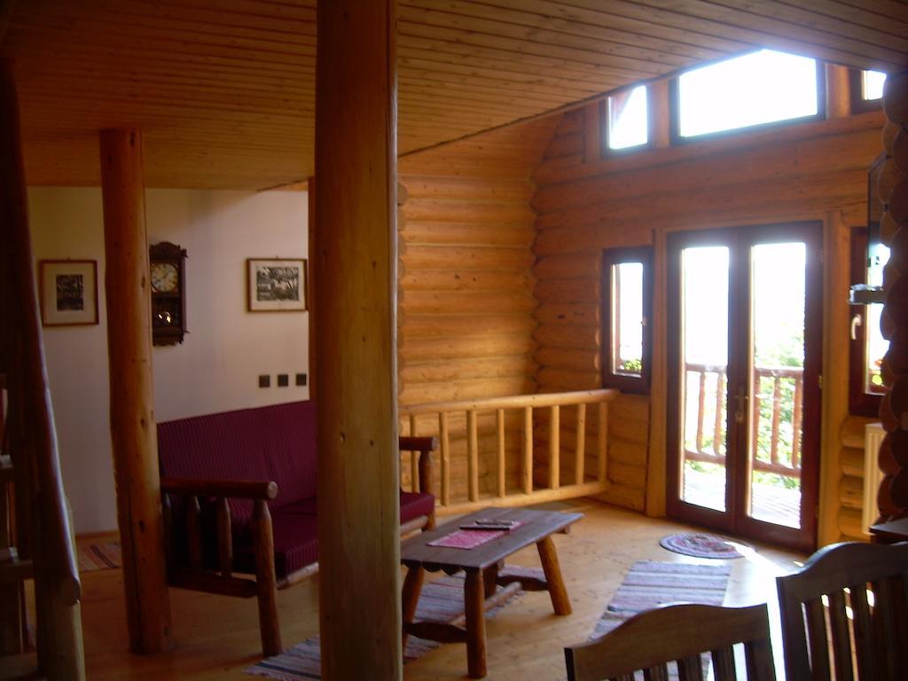 Veresko Villa ラク・ロシュ エクステリア 写真