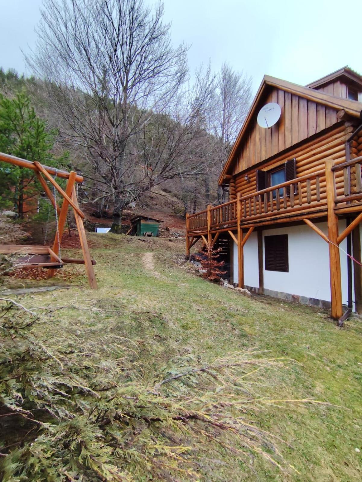 Veresko Villa ラク・ロシュ エクステリア 写真